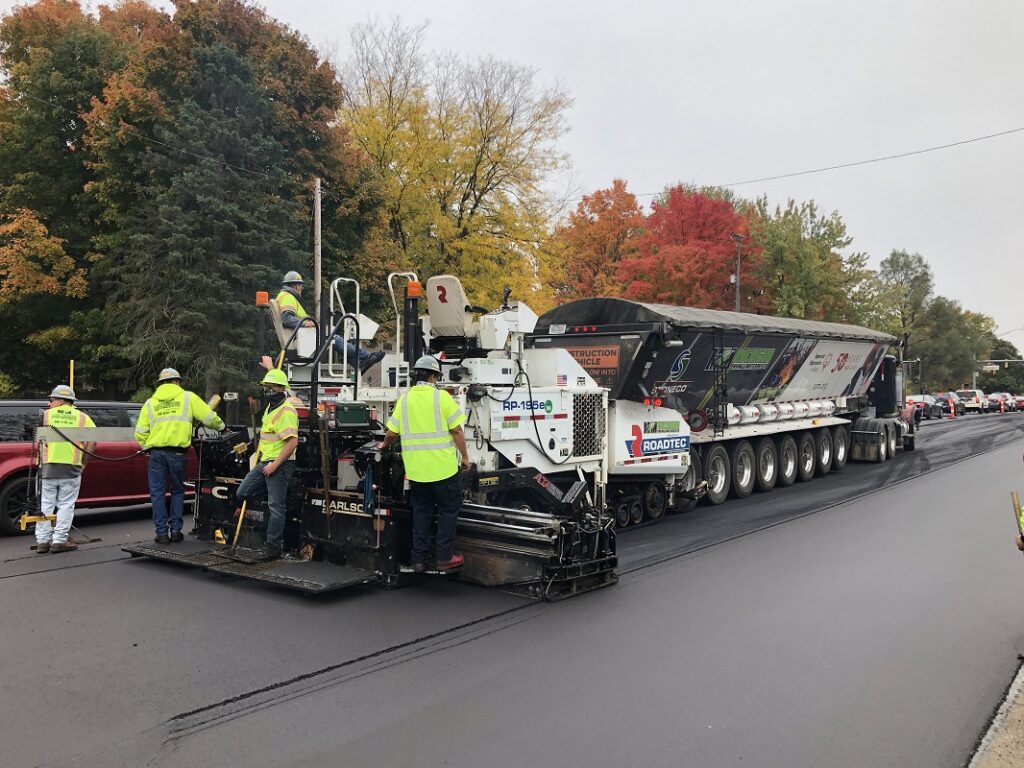 Drake RoadCMAQ and STP APWA SW Michigan Transportation Project of the